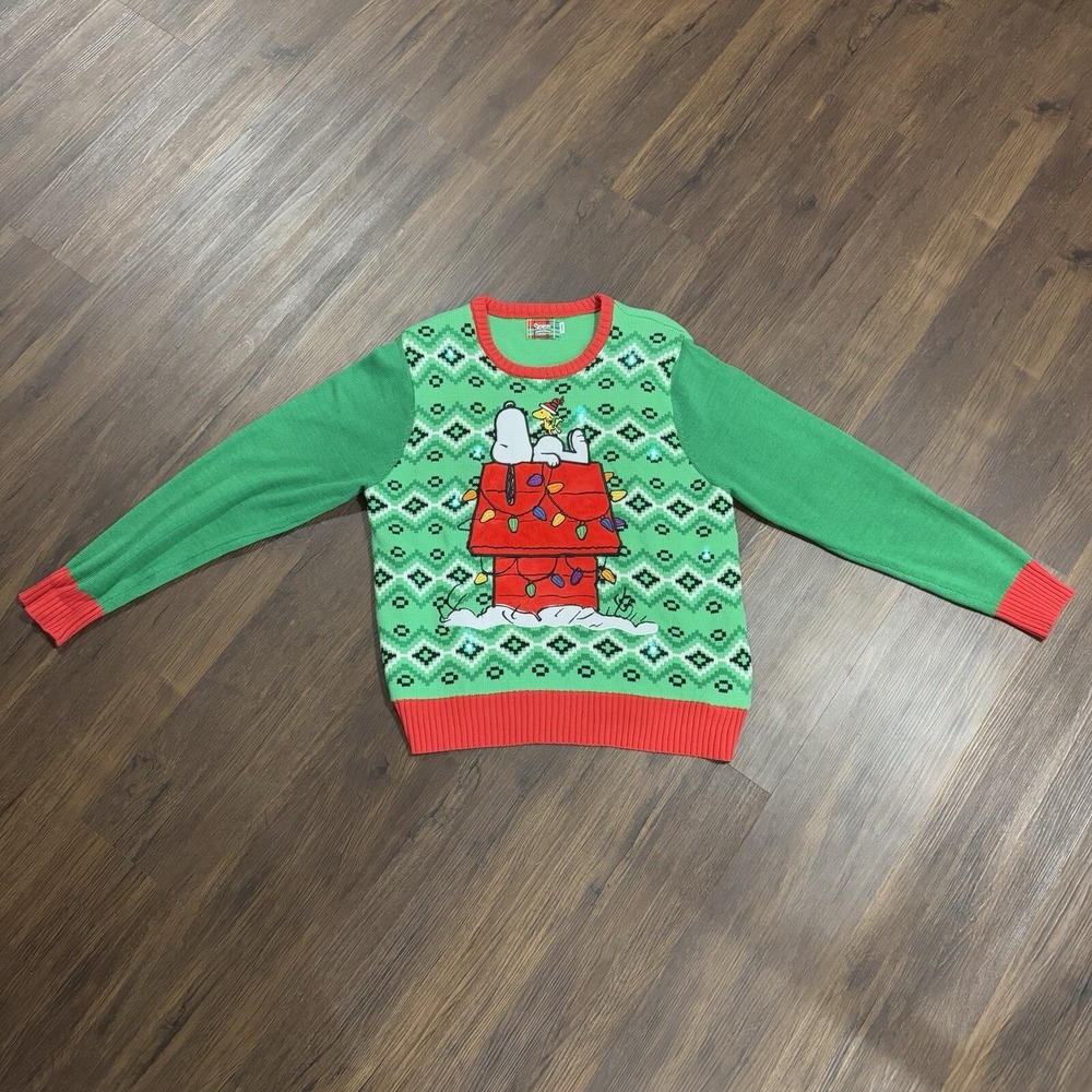 Spencers Sz Large Light-Up Music Snoopy Dog House Ugly Christmas Sweater Peanuts